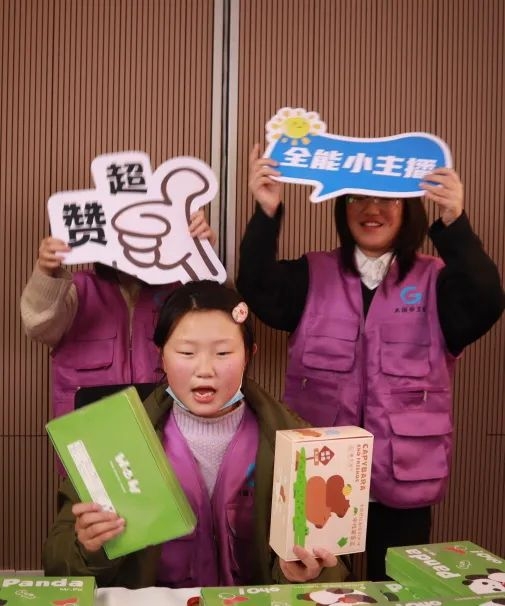 2025大国小工匠·新媒体主播技能冬令营圆满结营，青少年主播新星闪耀！_https://www.izongheng.net_教育_第8张