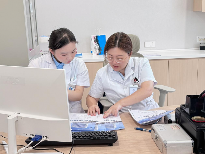 南昌爱尔杨秋艳精准手术 助16岁知觉性外斜视患者重获正常眼位