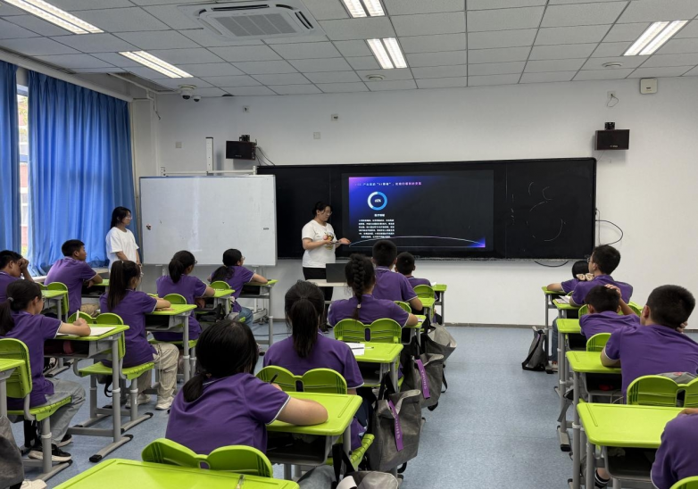 从Scratch到AI识别，山区孩子在暑期课堂里遇见未来