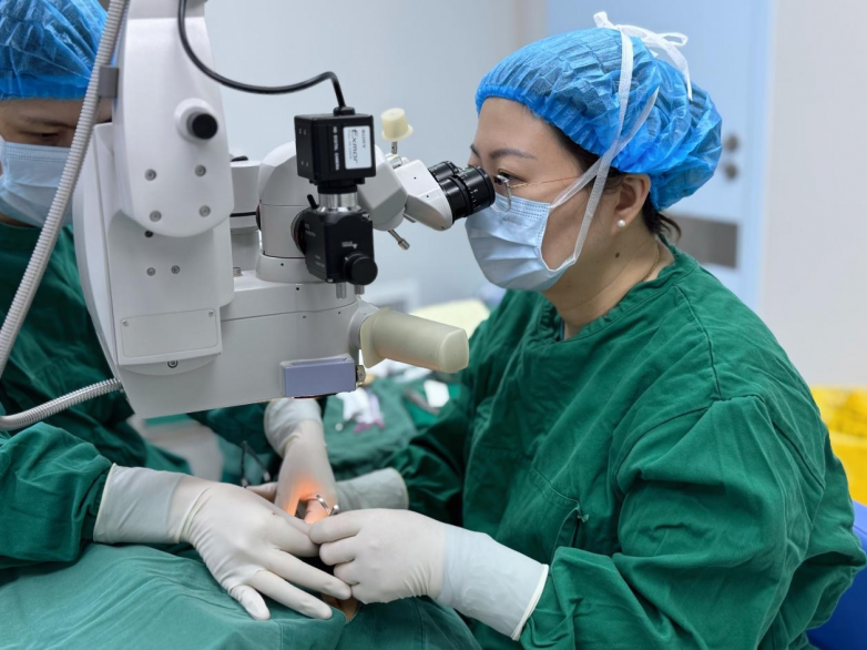 告别急性共同性内斜视！南昌爱尔杨秋艳为27岁小伙点亮清晰“视”觉_https://www.izongheng.net_快讯_第2张