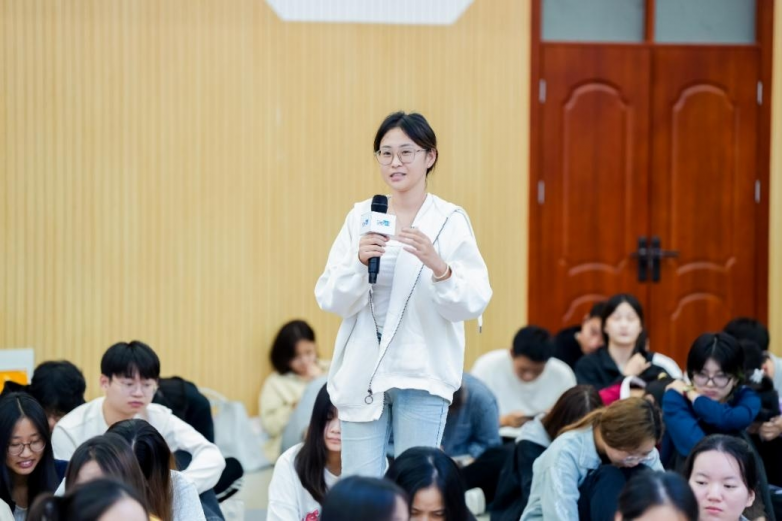 适乐肤校园行再启航:以“修护”之名,与年轻一代一起“重建屏障”_快讯_第6张_纵横网 适乐肤校园行再启航:以“修护”之名,与年轻一代一起“重建屏障”_https://www.izongheng.net_快讯_第6张