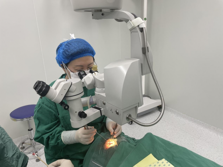 深耕疑难斜视诊疗!南昌爱尔杨秋艳主任手术助患者告别8年间歇性外斜视困扰_快讯_第2张_纵横网 深耕疑难斜视诊疗!南昌爱尔杨秋艳主任手术助患者告别8年间歇性外斜视困扰_https://www.izongheng.net_快讯_第2张