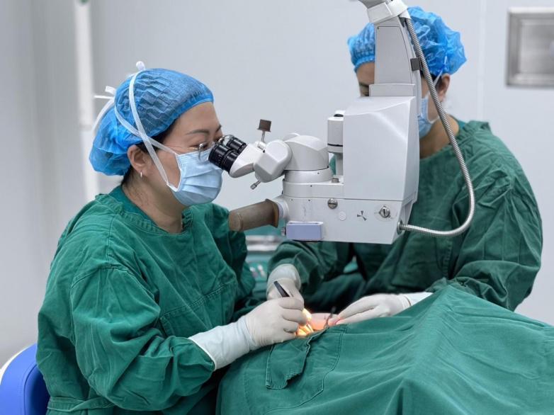 20岁小伙被斜视困扰十年 南昌爱尔杨秋艳主任手术助其重获清晰“视”界_快讯_第2张_纵横网 20岁小伙被斜视困扰十年 南昌爱尔杨秋艳主任手术助其重获清晰“视”界_https://www.izongheng.net_快讯_第2张