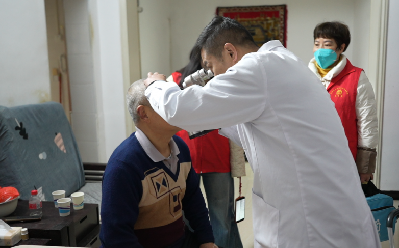 大祥区宝中社区开展学雷锋志愿服务活动 大祥区宝中社区开展学雷锋志愿服务活动