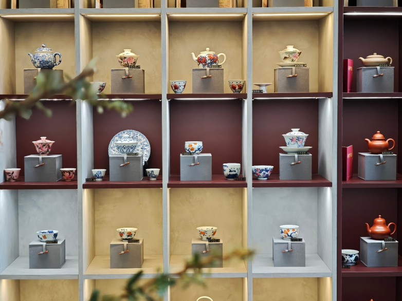 昆明高管的“会客底牌”：宝和祥云顶茶空间