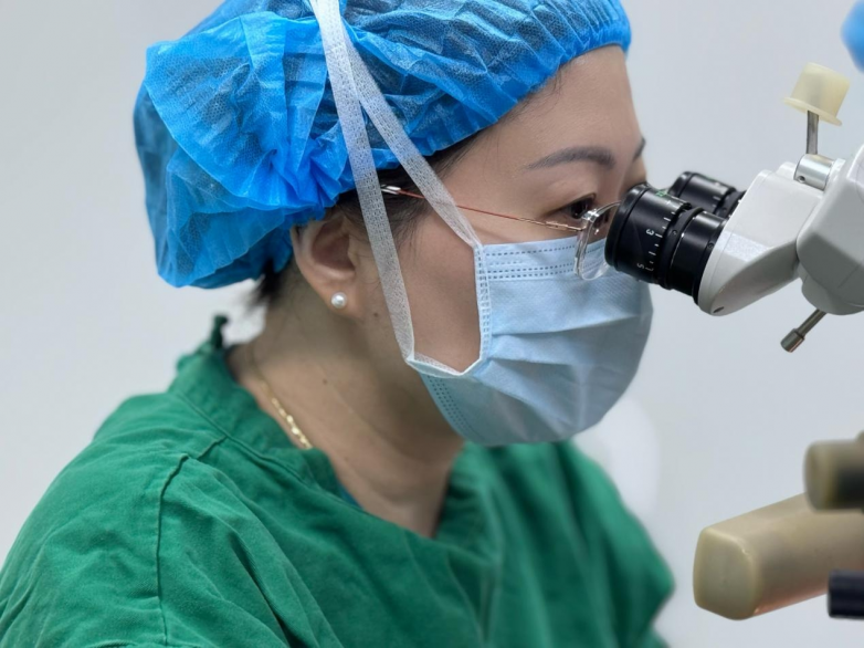 19岁小伙因斜视眼位跑偏，南昌爱尔杨秋艳主任手术助恢复正位_https://www.izongheng.net_快讯_第2张