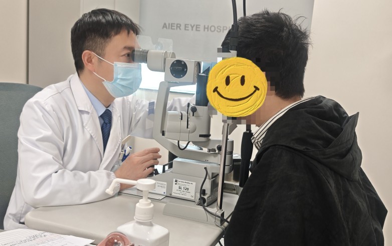 痛心！20岁小伙错滴眼药水一年，双眼近乎失明！