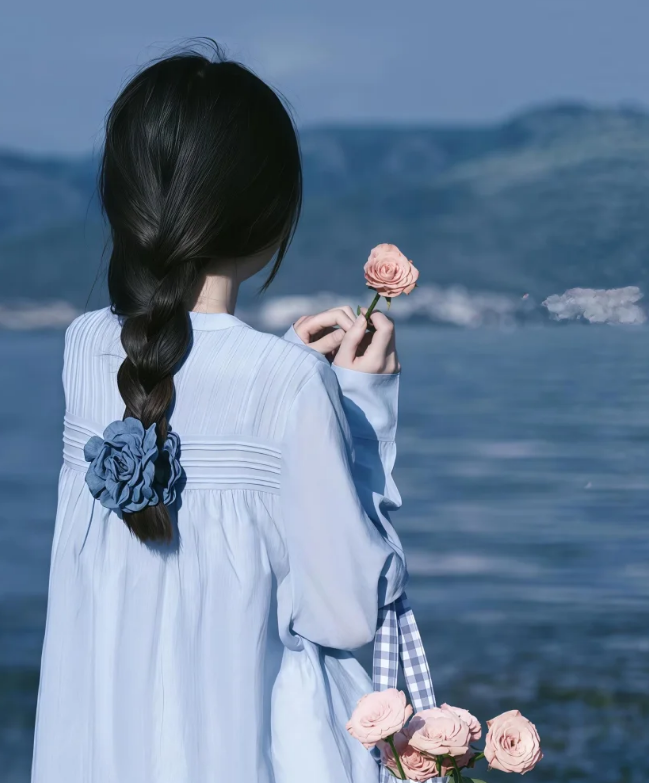 斑秃实测育发液哪个牌子效果好？零差评防脱生发品牌真实反馈，露卡菲娅抓牢发根