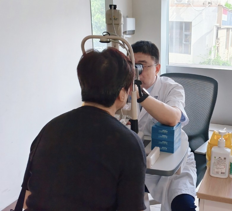 三年不复查，眼底病拖成“视力杀手” 南昌爱尔专家提醒：眼底病需定期“安检”