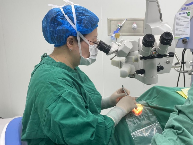 21岁少女知觉性外斜视合并多重眼疾,南昌爱尔杨秋艳精准手术重塑眼位_快讯_第2张_纵横网 21岁少女知觉性外斜视合并多重眼疾,南昌爱尔杨秋艳精准手术重塑眼位_https://www.izongheng.net_快讯_第2张