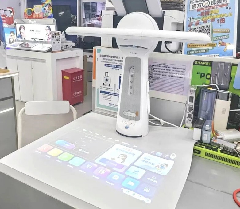 智能学习机哪个品牌辅导效果好？宾果智慧光AI私教真的解放家长