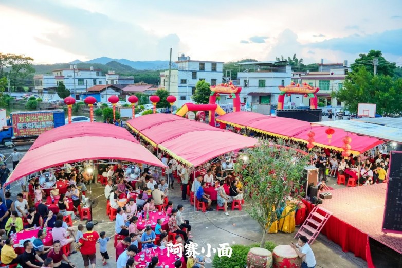 阿赛小面门店总数突破200家，第二届“村里发布会”即将启幕