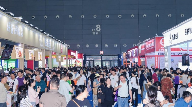 长沙餐饮圈刷屏的“AI大厨”，芯厨师三大活动完美落幕