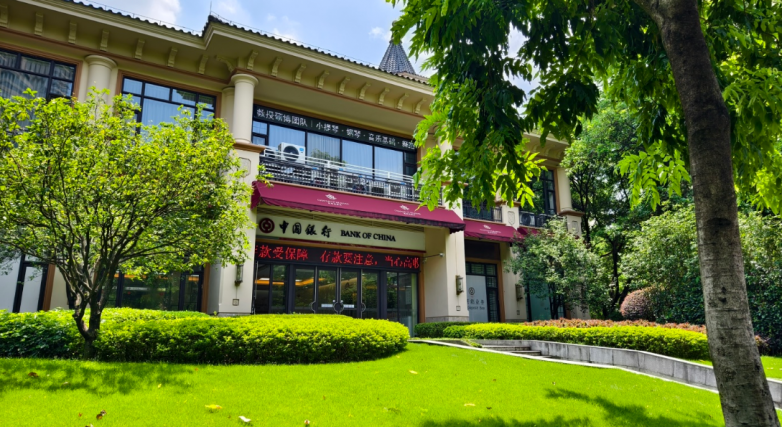 ​东方园林里的静谧诗篇：星河湾半岛五號的建筑美学与生活哲学_https://www.izongheng.net_商业地产_第2张