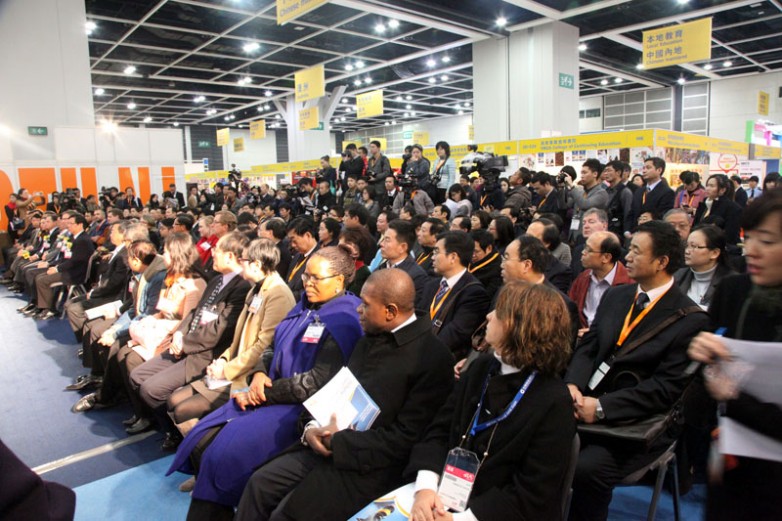 李国发应邀出席2014香港教育博览会