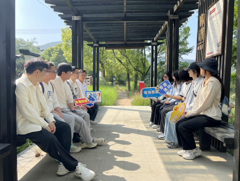 屏幕截图 2025-04-30 092434.png