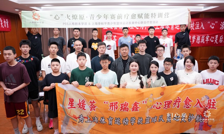 合影2.jpg