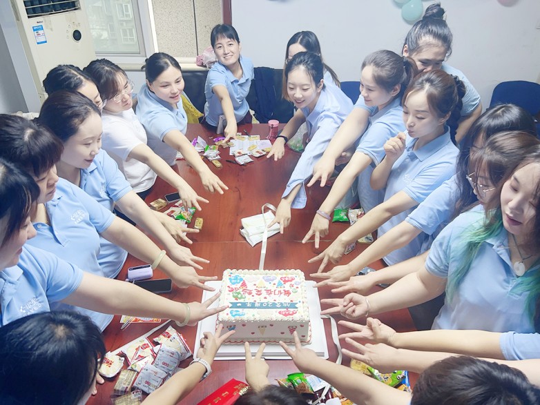f0ab25d2-63bd-47e2-9ccc-cfb41511850d.jpg