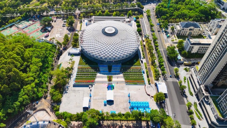 以新能源环卫为笔，粤港澳共筑绿色全运