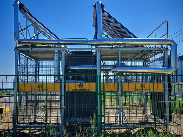 聚阳王牌高温石油恒温热泵 (1).jpg