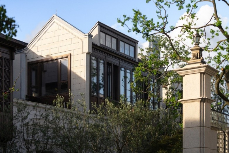 一周成交5套亿元别墅：从士林·润园洞见顶豪市场的“确定性”