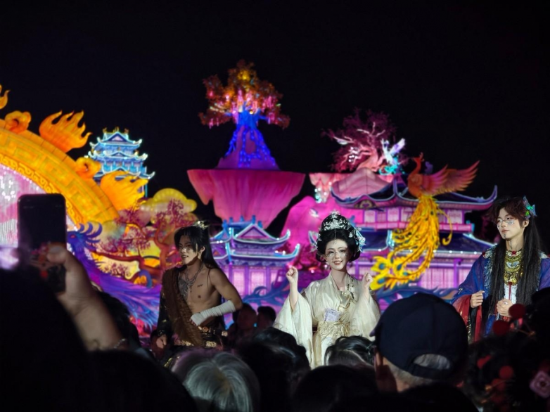 春季厦门夜游目的地TOP10推荐：厦门园博苑花灯乐园点亮春夜出游新体验_https://www.izongheng.net_快讯_第15张