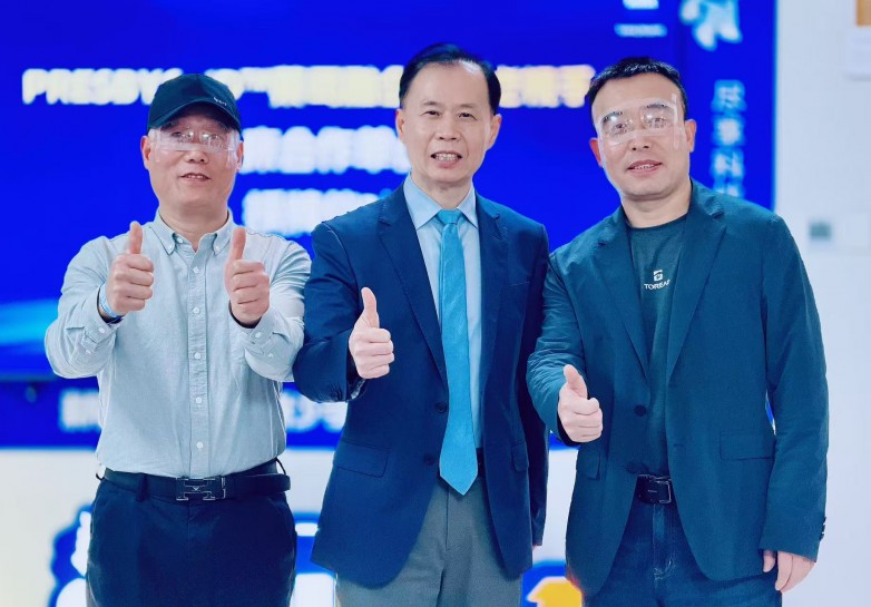 1774625616316662.jpg 574c38a224e624111d3056e99f7f08cf.jpg