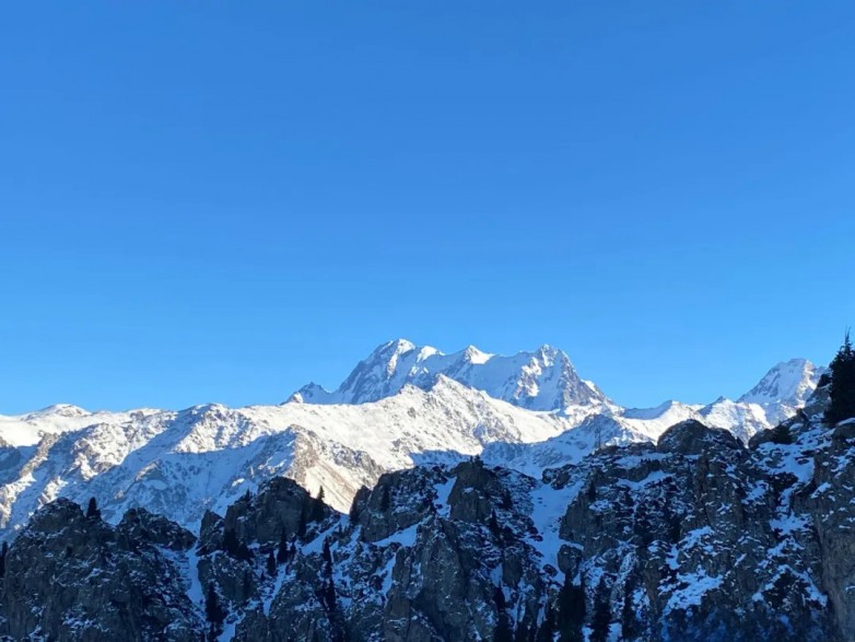 2026乌鲁木齐旅行社哪个靠谱？十大正规旅游公司名单公布