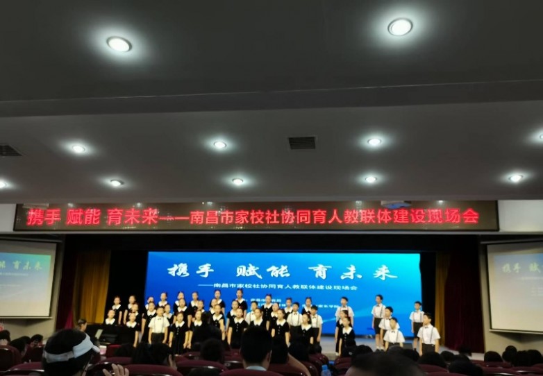 87af52a2-c064-43ec-84bb-7f8d26f165cd.jpg