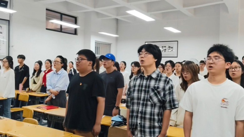 合唱照片.jpg