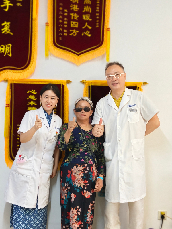 aab42403cbd8d6185fafd51d8323a2d0(1).jpg