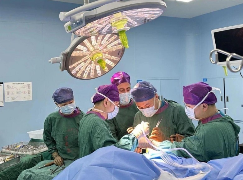 中外骨科名家钱塘论道,大博医疗关节产品实力护航 “博汇东方・领航计划”国际临床骨科观摩交流项目圆满落幕_快讯_第2张_纵横网 中外骨科名家钱塘论道,大博医疗关节产品实力护航 “博汇东方・领航计划”国际临床骨科观摩交流项目圆满落幕_https://www.izongheng.net_快讯_第2张