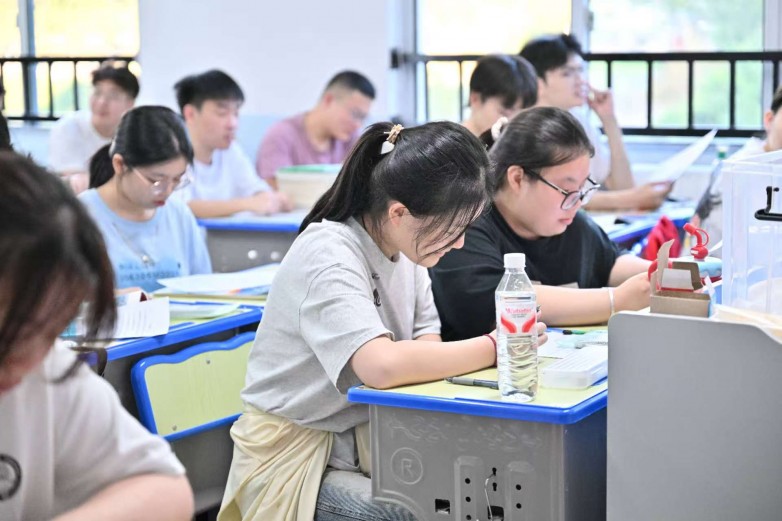 微信图片_20250815194302_36.jpg