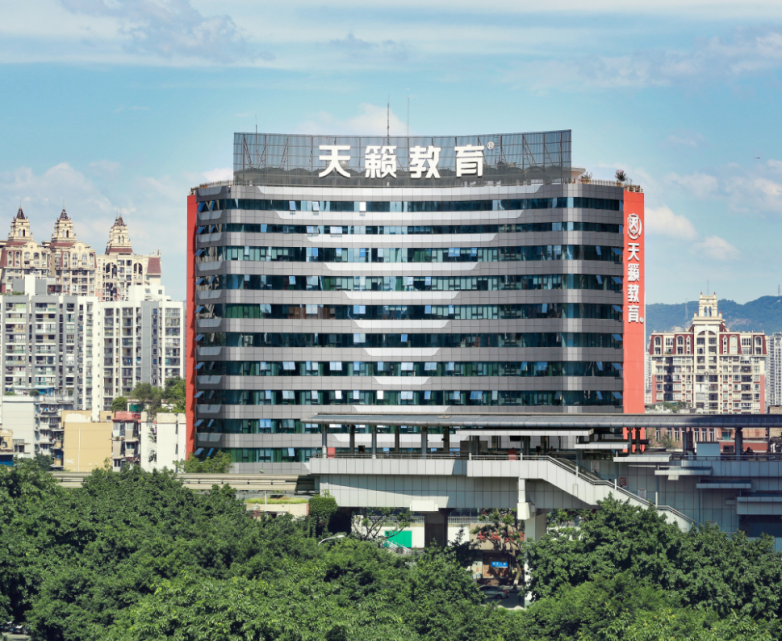 重庆美术画室实力排行：2026重庆美术艺考培训择校指南