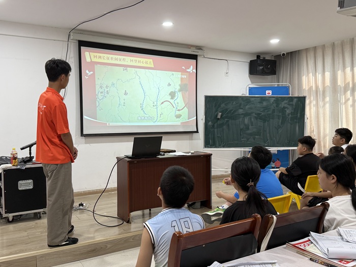 山东科技大学“红心筑梦”实践团在宁夏银川闽宁镇开展红色教育宣讲.jpg