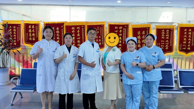 方书兰合影.jpg
