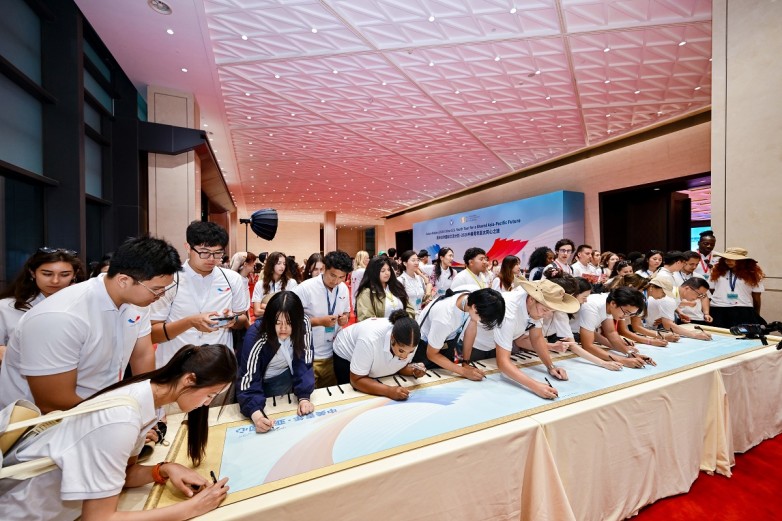 配图14.jpg