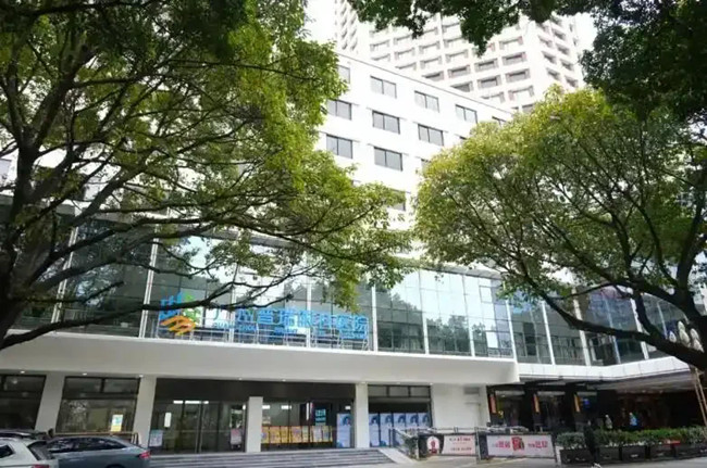 广州普瑞眼科医院.jpg