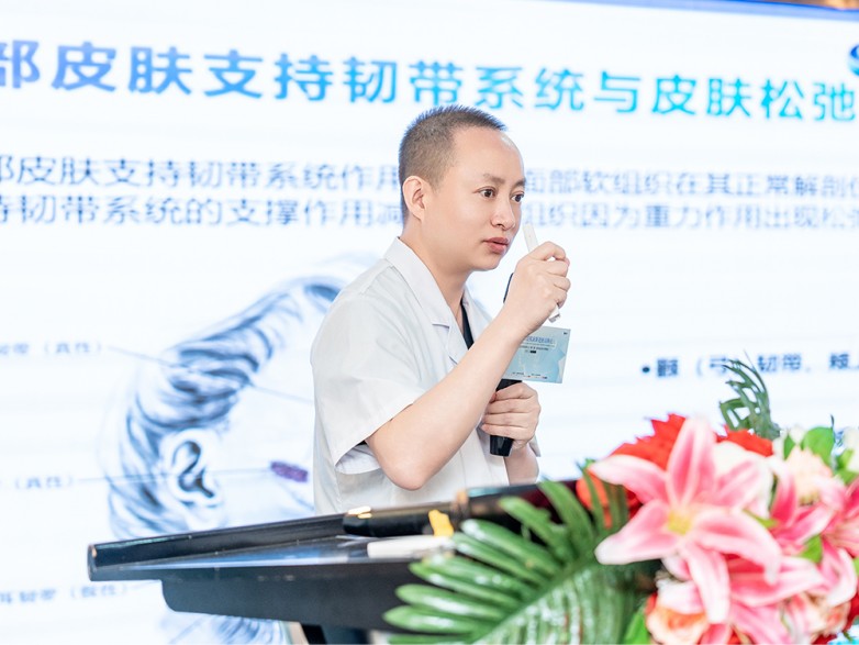 讲课2.jpg